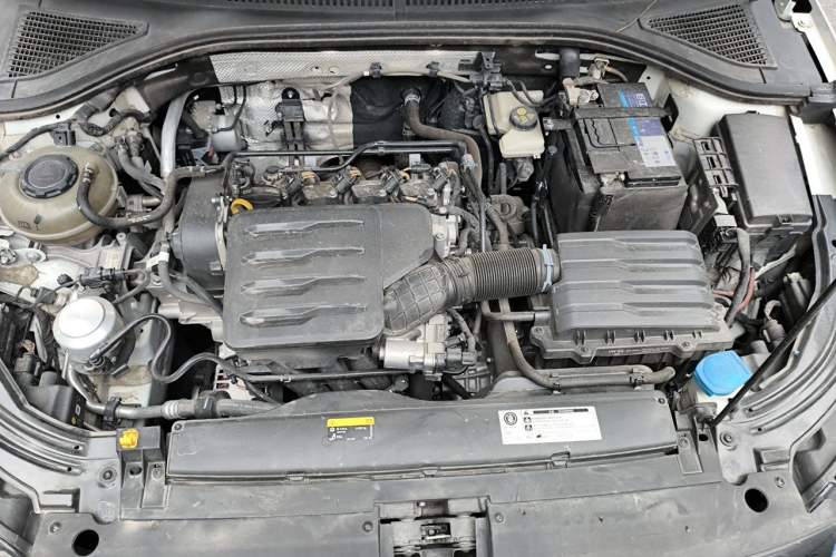 Used Volkswagen Lavida 2024 1.5L Automatic Starry Sky 5 Million Edition Engine Bay