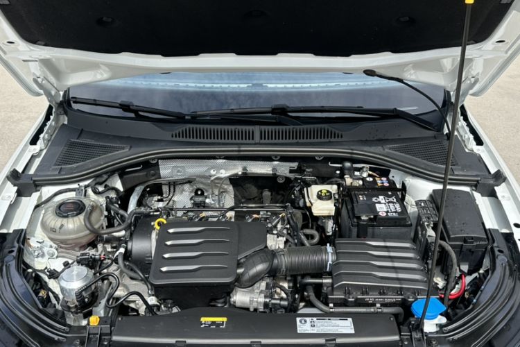 Used Volkswagen Lavida 2024 1.5L Automatic Starry Sky 5 Million Edition Engine Bay