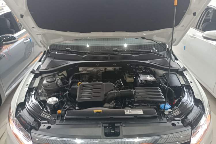 Used Volkswagen Lavida 2024 1.5L Automatic 5 Million Edition Engine Bay