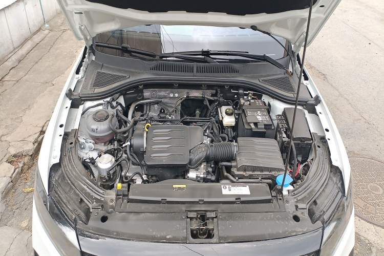 Used Volkswagen Lavida 2024 1.5L Automatic Starry Sky 5 Million Edition Engine Bay
