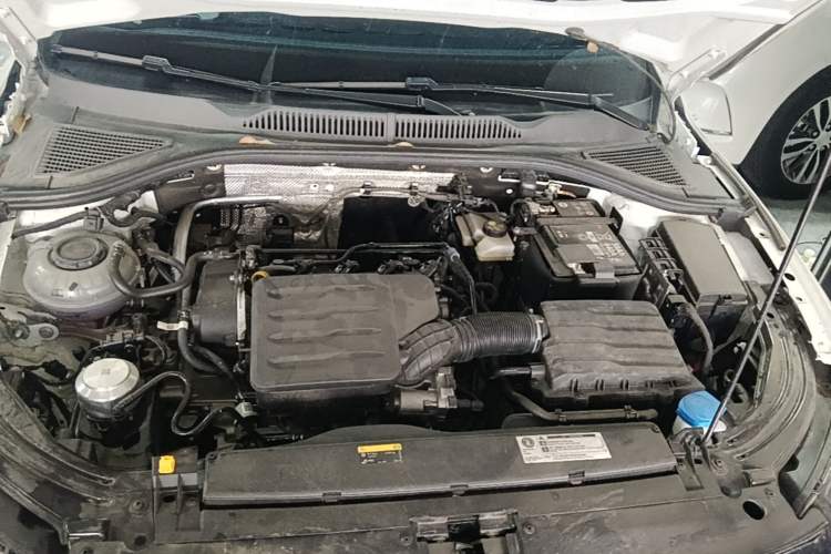 Used Volkswagen Lavida 2024 1.5L Automatic Starry Sky 5 Million Edition Engine Bay