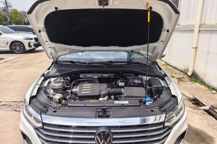 Used Volkswagen Lavida 2024 1.5L Automatic 5 Million Edition Engine Bay