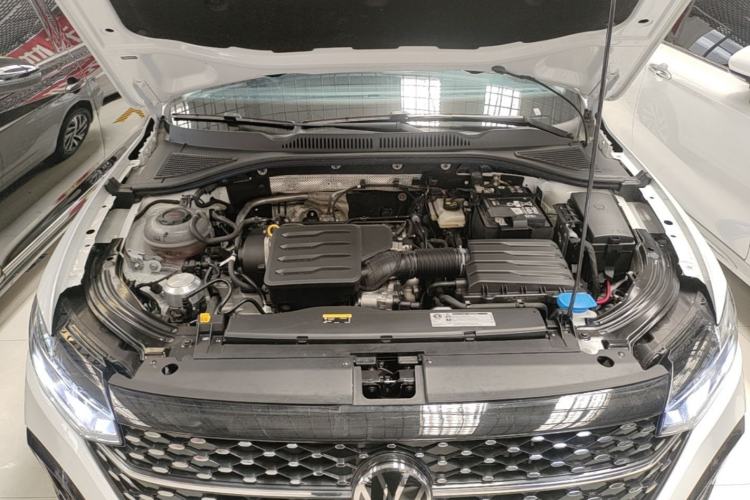 Used Volkswagen Lavida 2024 1.5L Automatic Starry Sky 5 Million Edition Engine Bay