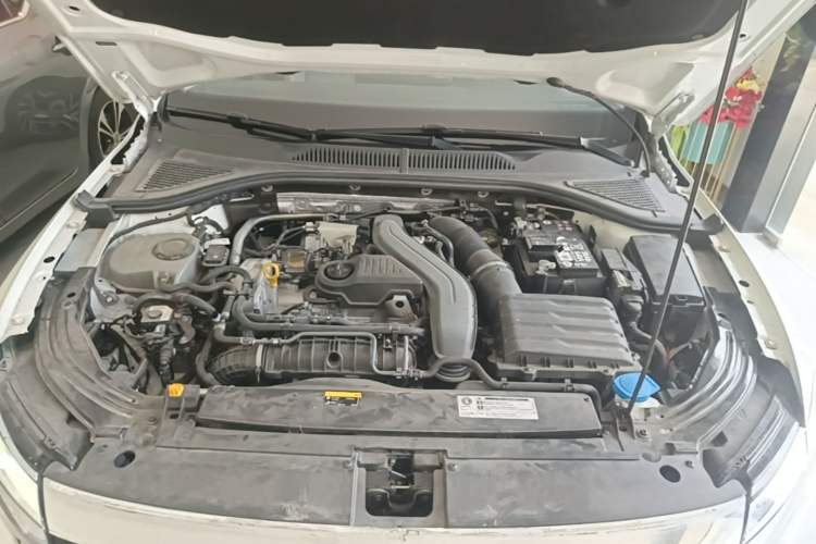 Used Volkswagen Lavida 2024 300TSI DSG Full-Comfort Edition Engine Bay