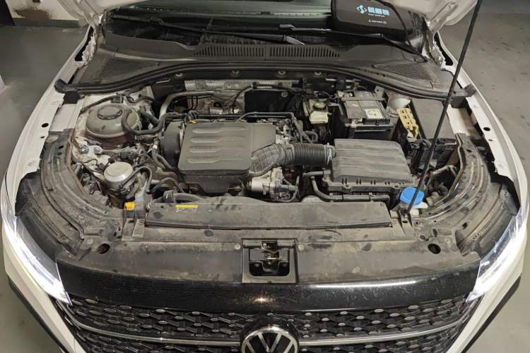 Used Volkswagen Lavida 2024 1.5L Automatic Starry Sky 5 Million Edition Engine Bay