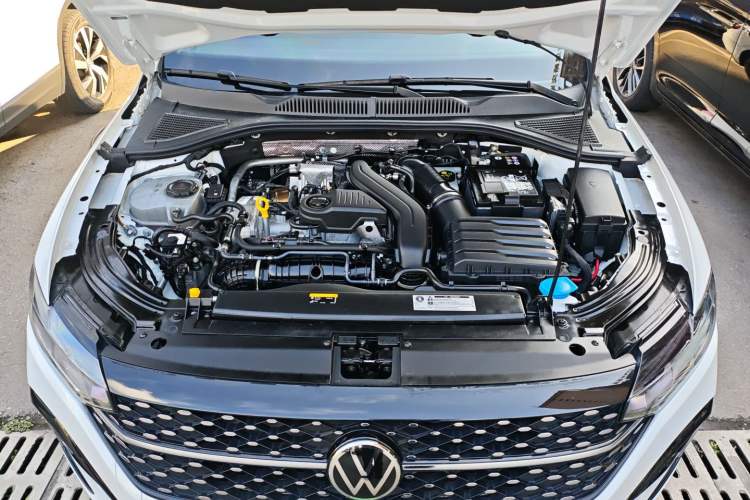 Used Volkswagen Lavida 2024 300TSI DSG Starry Sky Leading Edition Engine Bay
