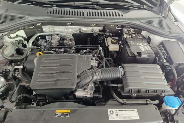 Used Volkswagen Lavida 2024 1.5L Automatic 5 Million Edition Engine Bay