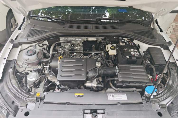 Used Volkswagen Lavida 2024 1.5L Automatic Starry Sky 5 Million Edition Engine Bay