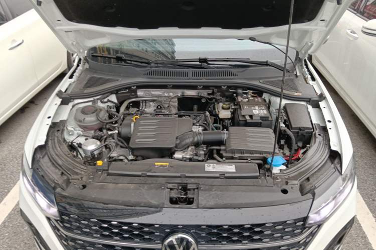 Used Volkswagen Lavida 2024 1.5L Automatic Starry Sky 5 Million Edition Engine Bay
