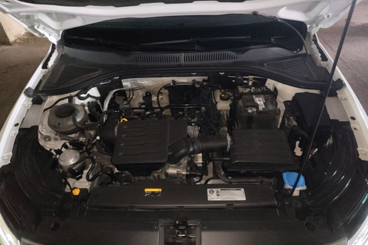 Used Volkswagen Lavida 2024 1.5L Automatic DeYi Edition Engine Bay