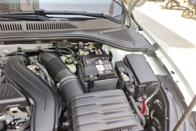 Used Volkswagen Lavida 2024 300TSI DSG Starry Sky Leading Edition Engine Bay Left