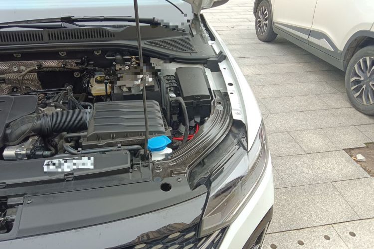 Used Volkswagen Lavida 2024 1.5L Automatic Starry Sky 5 Million Edition Engine Bay Left