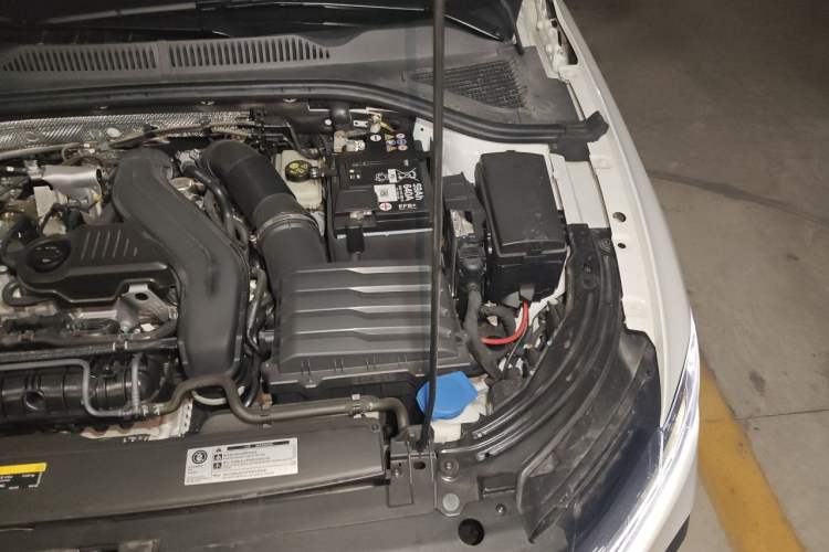 Used Volkswagen Lavida 2024 300TSI DSG Starry Sky Leading Edition Engine Bay Left