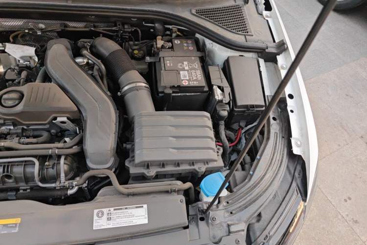 Used Volkswagen Lavida 2024 300TSI DSG Starry Sky Deluxe Edition Engine Bay Left