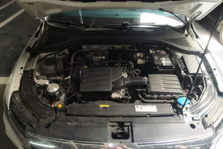 Used Volkswagen Lavida 2024 1.5L Automatic 5 Million Edition Engine Bay