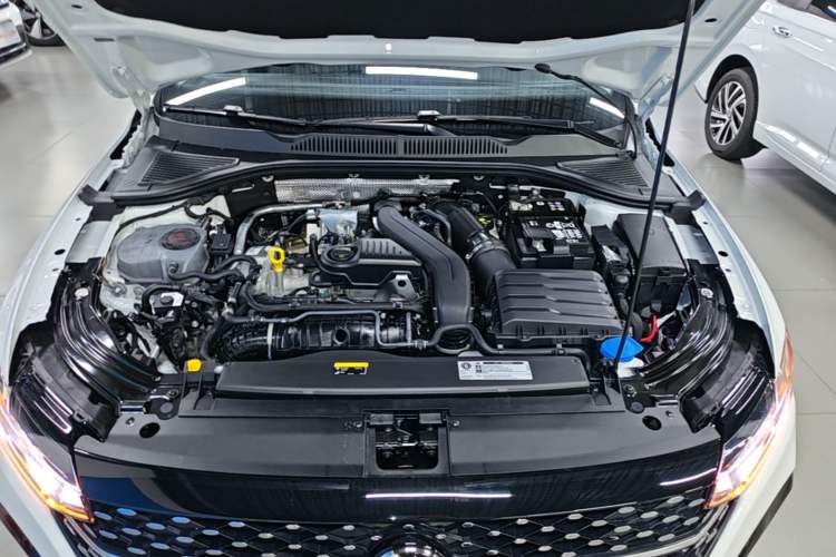 Used Volkswagen Lavida 2024 300TSI DSG Starry Sky Leading Edition Engine Bay