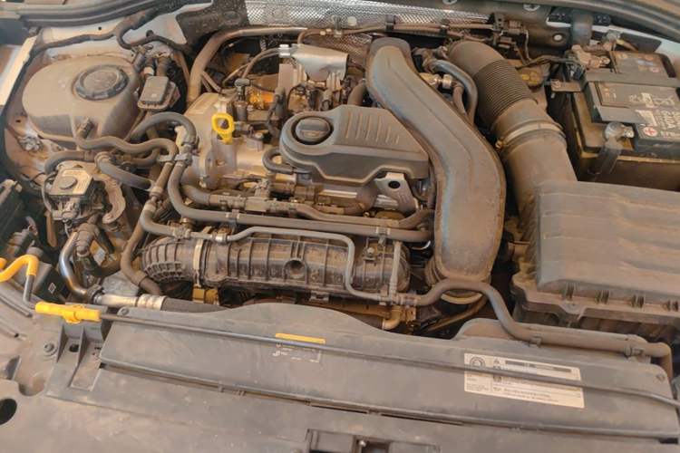 Used Volkswagen Lavida 2024 300TSI DSG Full-Comfort Edition Engine Bay