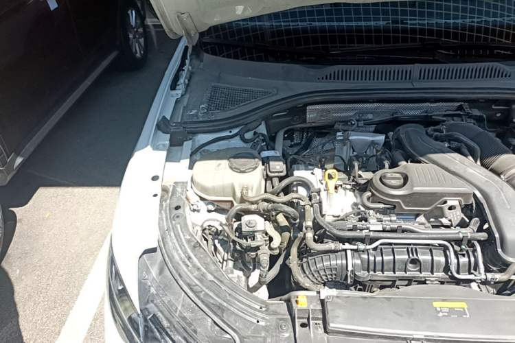 Used Volkswagen Lavida 2024 300TSI DSG Starry Sky Leading Edition Engine Bay Right