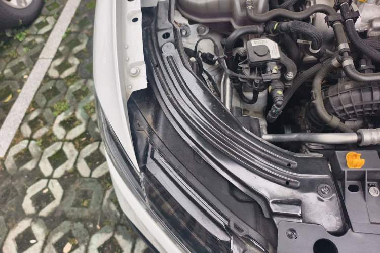 Used Volkswagen Lavida 2024 300TSI DSG Starry Sky Leading Edition Engine Bay Right