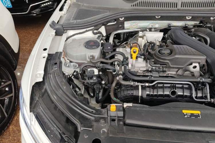 Used Volkswagen Lavida 2024 300TSI DSG Full-Comfort Edition Engine Bay Right