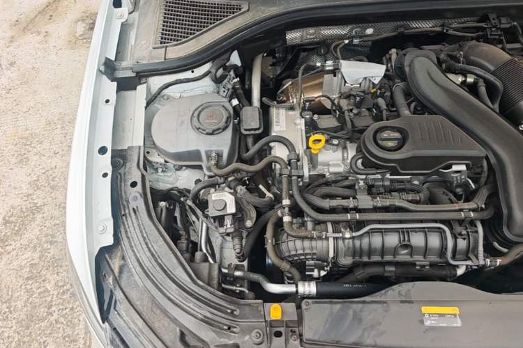 Used Volkswagen Lavida 2024 300TSI DSG Starry Sky Leading Edition Engine Bay Right