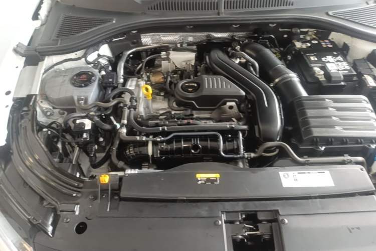 Used Volkswagen Lavida 2024 300TSI DSG Starry Sky Leading Edition Engine Bay Right