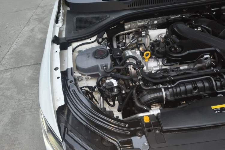 Used Volkswagen Lavida 2024 300TSI DSG Starry Sky Deluxe Edition Engine Bay Right