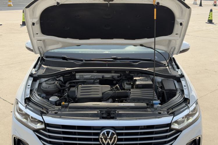 Used Volkswagen Lavida 2024 1.5L Automatic Full-Comfort Version Engine Bay