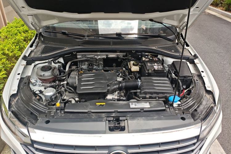 Used Volkswagen Lavida 2024 1.5L Automatic 5 Million Edition Engine Bay