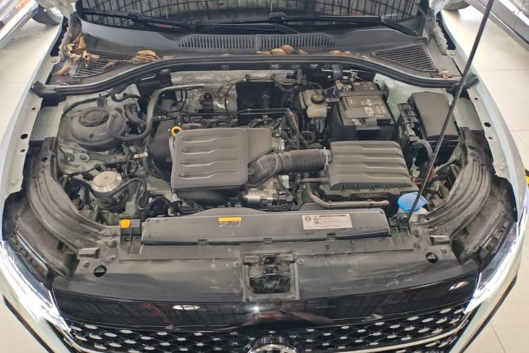 Used Volkswagen Lavida 2024 1.5L Automatic Starry Sky 5 Million Edition Engine Bay
