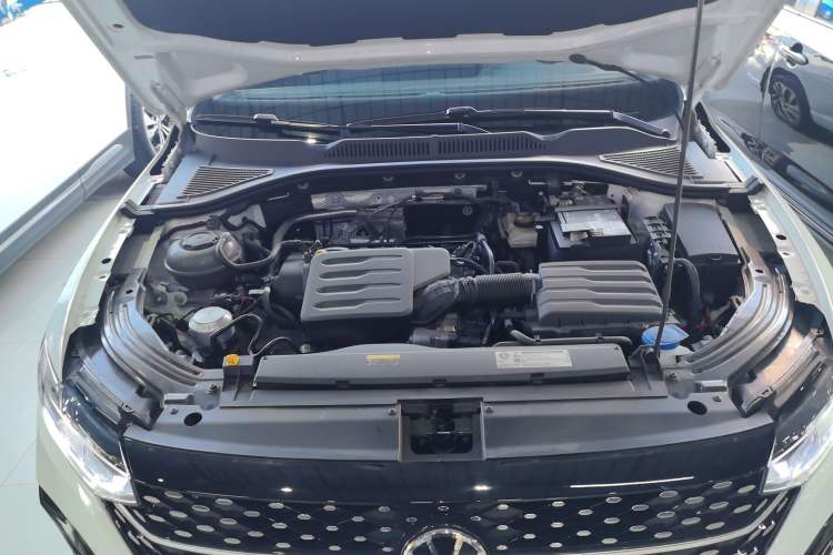 Used Volkswagen Lavida 2024 1.5L Automatic Starry Sky 5 Million Edition Engine Bay