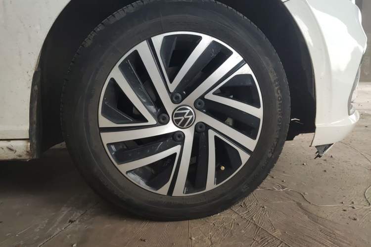 Used Volkswagen Lavida 2024 1.5L Automatic 5 Million Edition Exterior 1