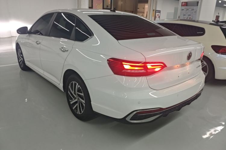 Used Volkswagen Lavida 2024 1.5L Automatic Starry Sky 5 Million Edition Exterior 2