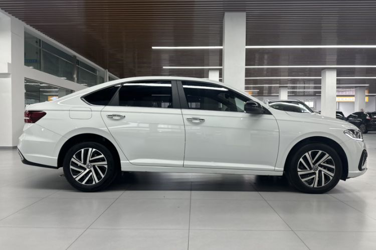 Used Volkswagen Lavida 2024 300TSI DSG Starry Sky Deluxe Edition Exterior 3