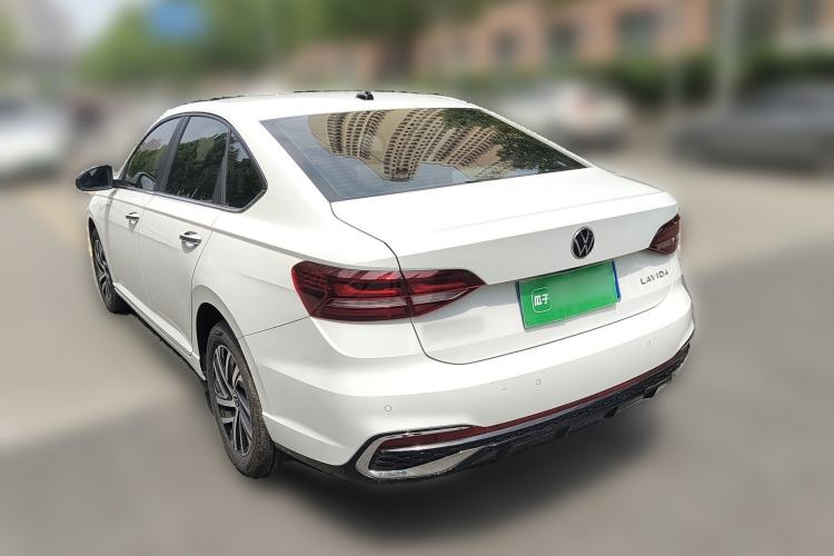 Used Volkswagen Lavida 2024 1.5L Automatic Starry Sky 5 Million Edition Exterior 3