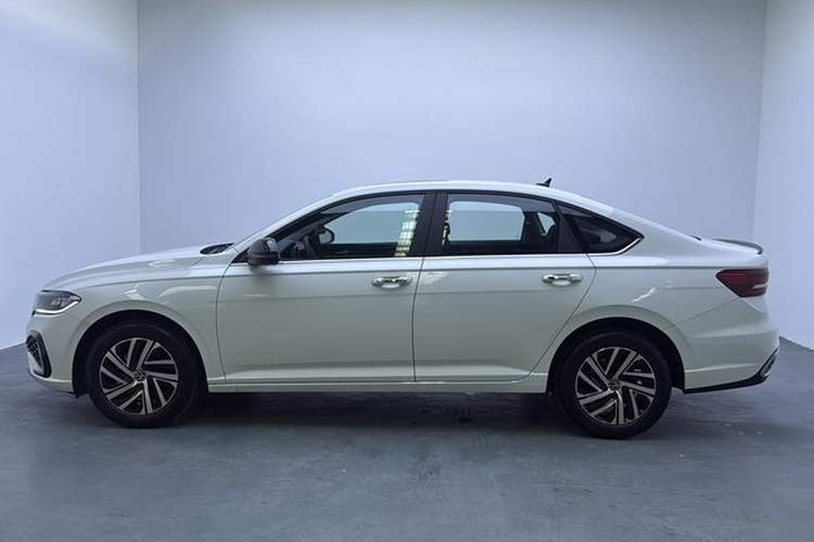 Used Volkswagen Lavida 2024 300TSI DSG Starry Sky Deluxe Edition Exterior 4
