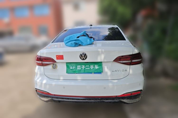 Used Volkswagen Lavida 2024 1.5L Automatic Starry Sky 5 Million Edition Exterior 4