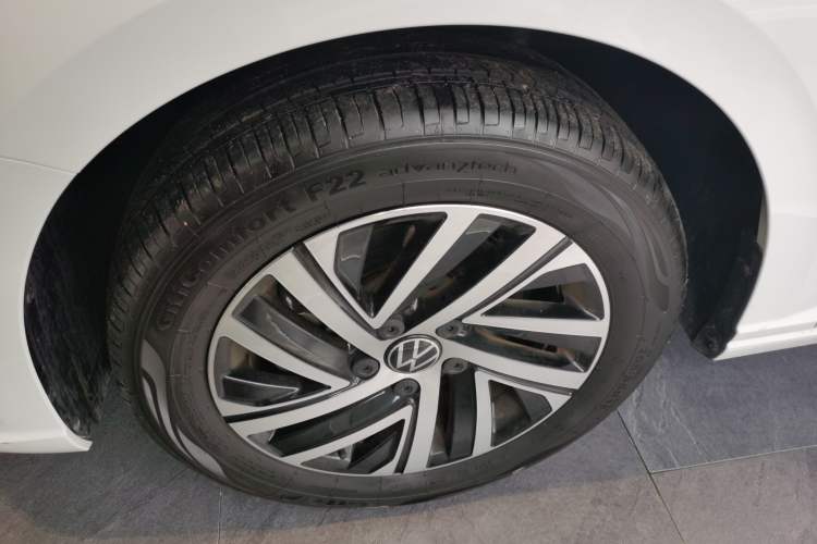 Used Volkswagen Lavida 2024 300TSI DSG Starry Sky Leading Edition Exterior 4
