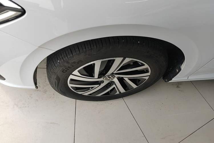 Used Volkswagen Lavida 2024 300TSI DSG Starry Sky Deluxe Edition Exterior 4