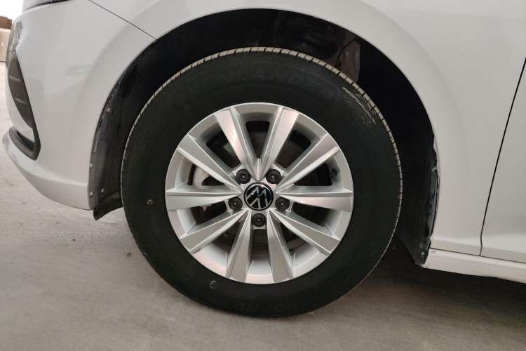Used Volkswagen Lavida 2024 1.5L Automatic DeYi Edition Exterior 4
