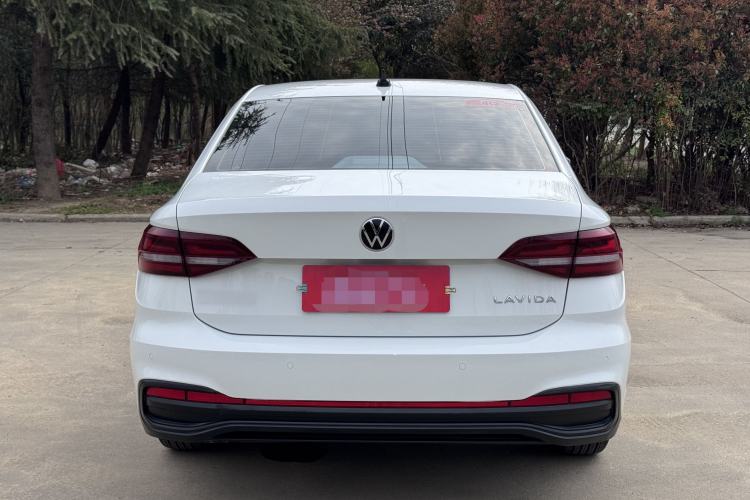 Used Volkswagen Lavida 2024 1.5L Automatic DeYi Edition Exterior 4
