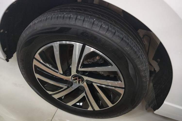 Used Volkswagen Lavida 2024 300TSI DSG Starry Sky Leading Edition Exterior 5
