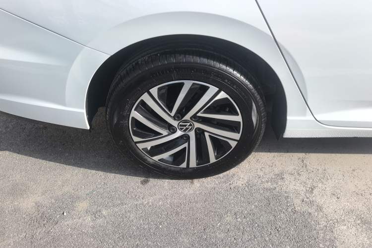 Used Volkswagen Lavida 2024 300TSI DSG Starry Sky Leading Edition Exterior 5