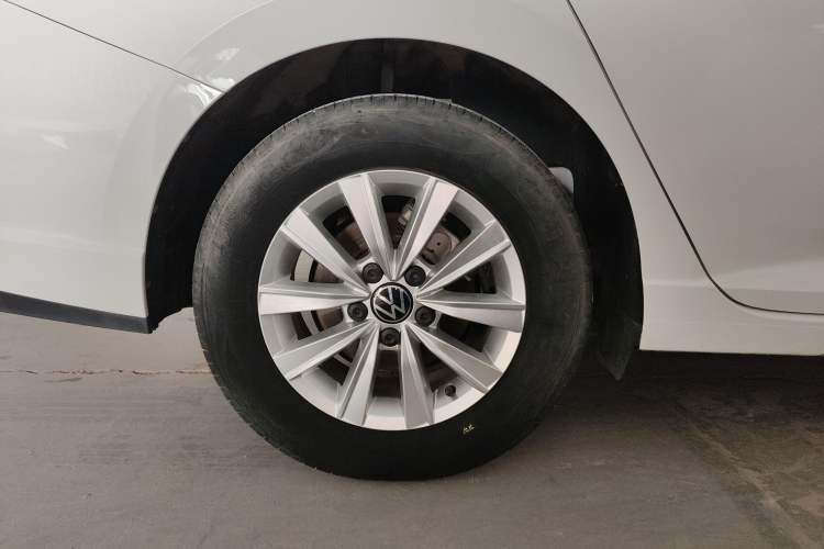 Used Volkswagen Lavida 2024 1.5L Automatic DeYi Edition Exterior 5