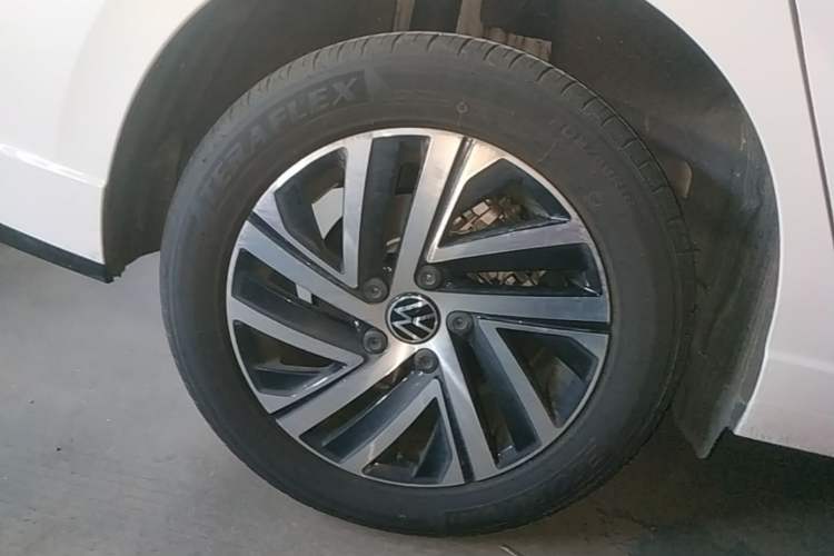 Used Volkswagen Lavida 2024 300TSI DSG Starry Sky Deluxe Edition Exterior 5