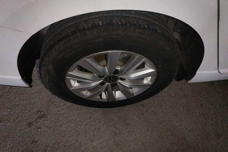 Used Volkswagen Lavida 2024 1.5L Automatic DeYi Edition Exterior 5