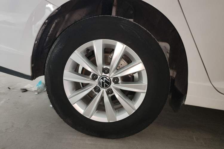 Used Volkswagen Lavida 2024 1.5L Automatic DeYi Edition Exterior 5