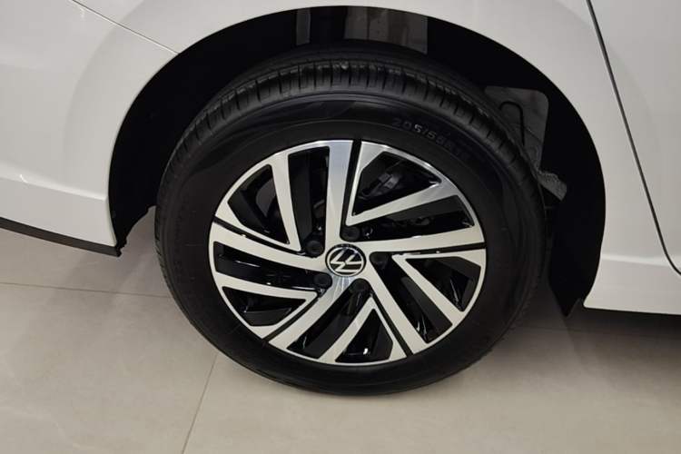 Used Volkswagen Lavida 2024 300TSI DSG Starry Sky Leading Edition Exterior 5