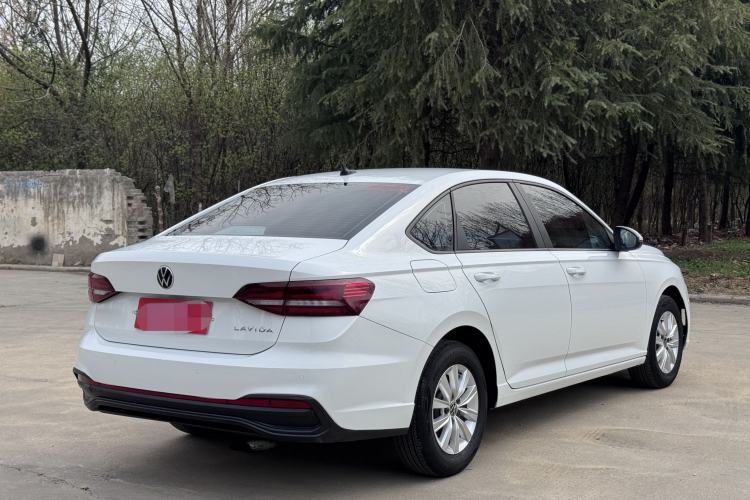 Used Volkswagen Lavida 2024 1.5L Automatic DeYi Edition Exterior 5