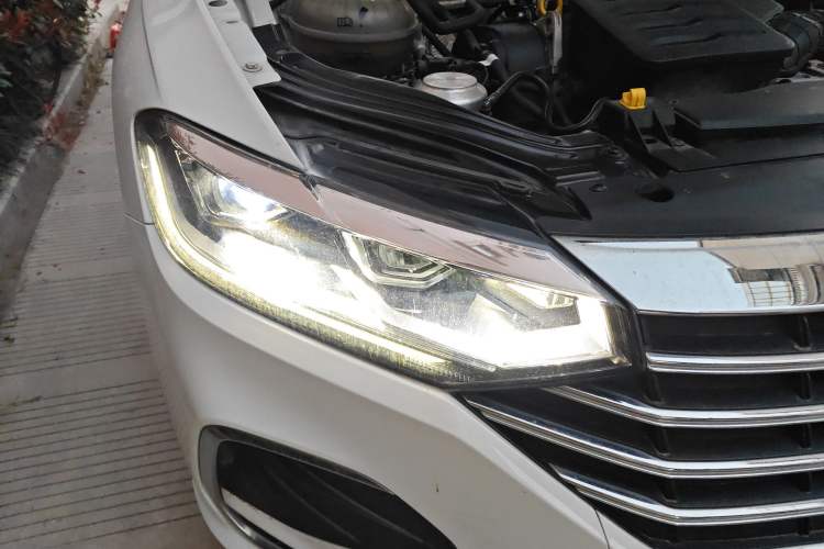 Used Volkswagen Lavida 2024 1.5L Automatic 5 Million Edition Exterior 6